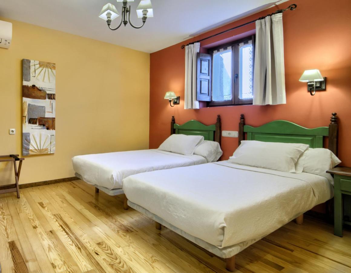 Hotel Rural El Almadiero Burgui 外观 照片