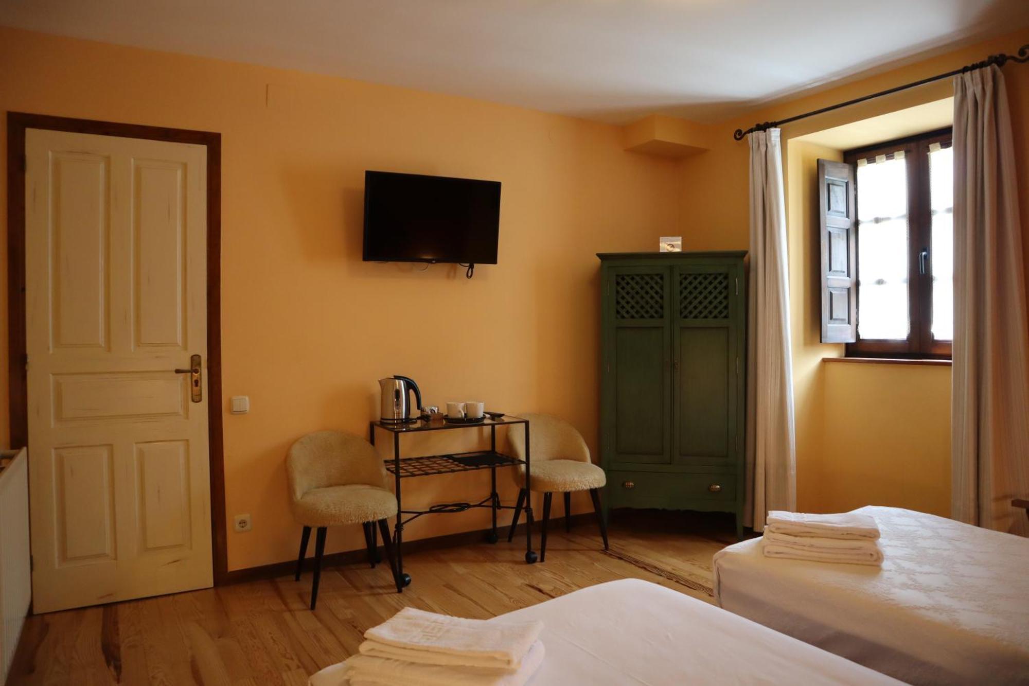 Hotel Rural El Almadiero Burgui 外观 照片