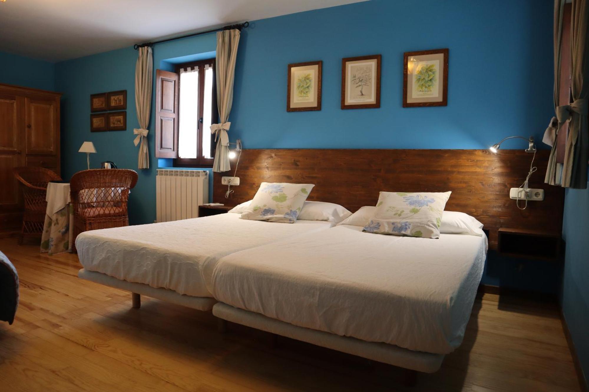 Hotel Rural El Almadiero Burgui 外观 照片