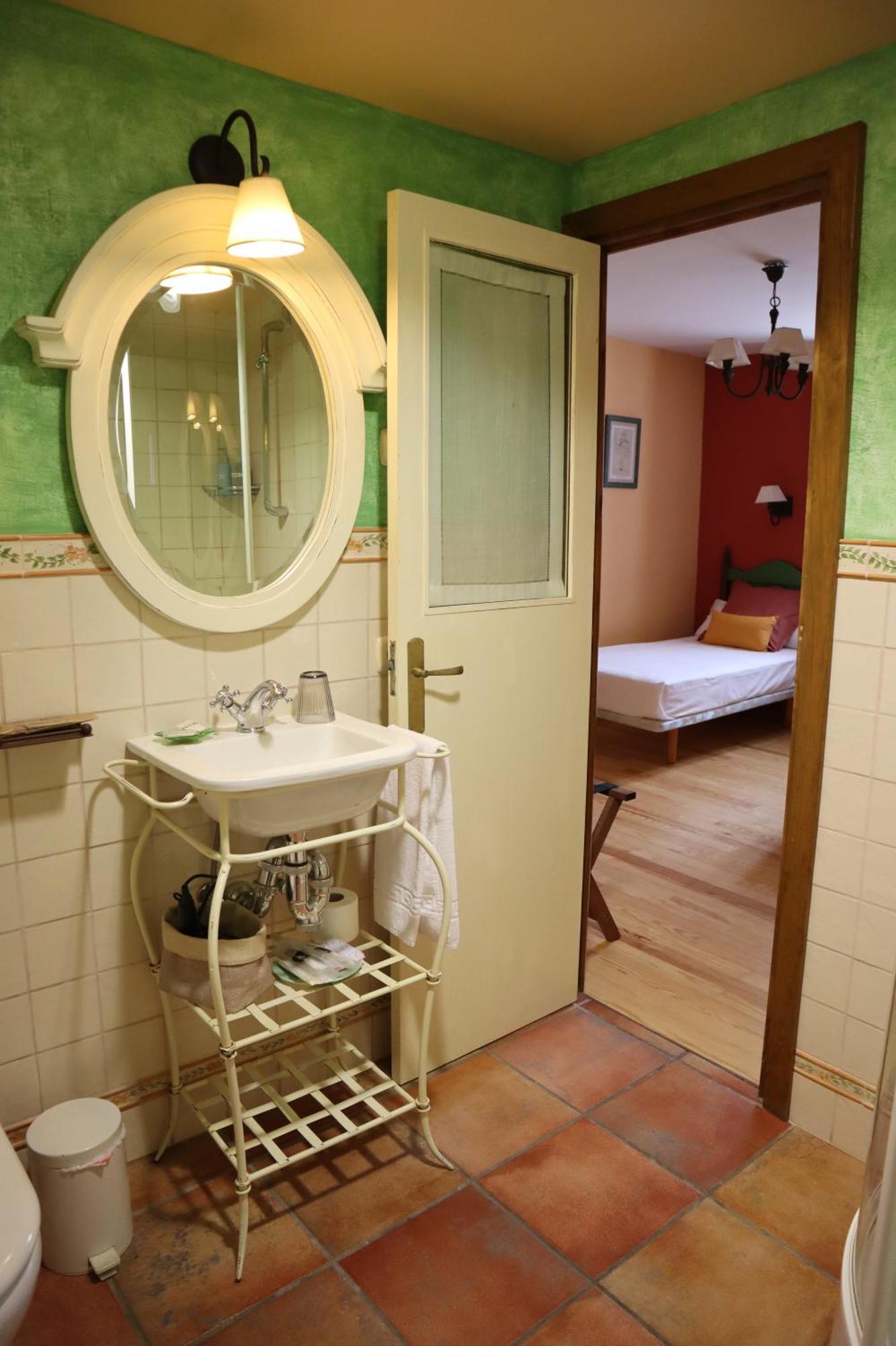 Hotel Rural El Almadiero Burgui 外观 照片
