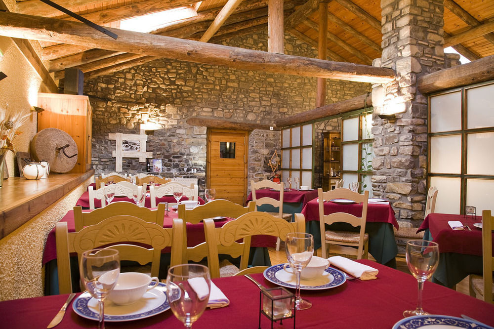 Hotel Rural El Almadiero Burgui 外观 照片